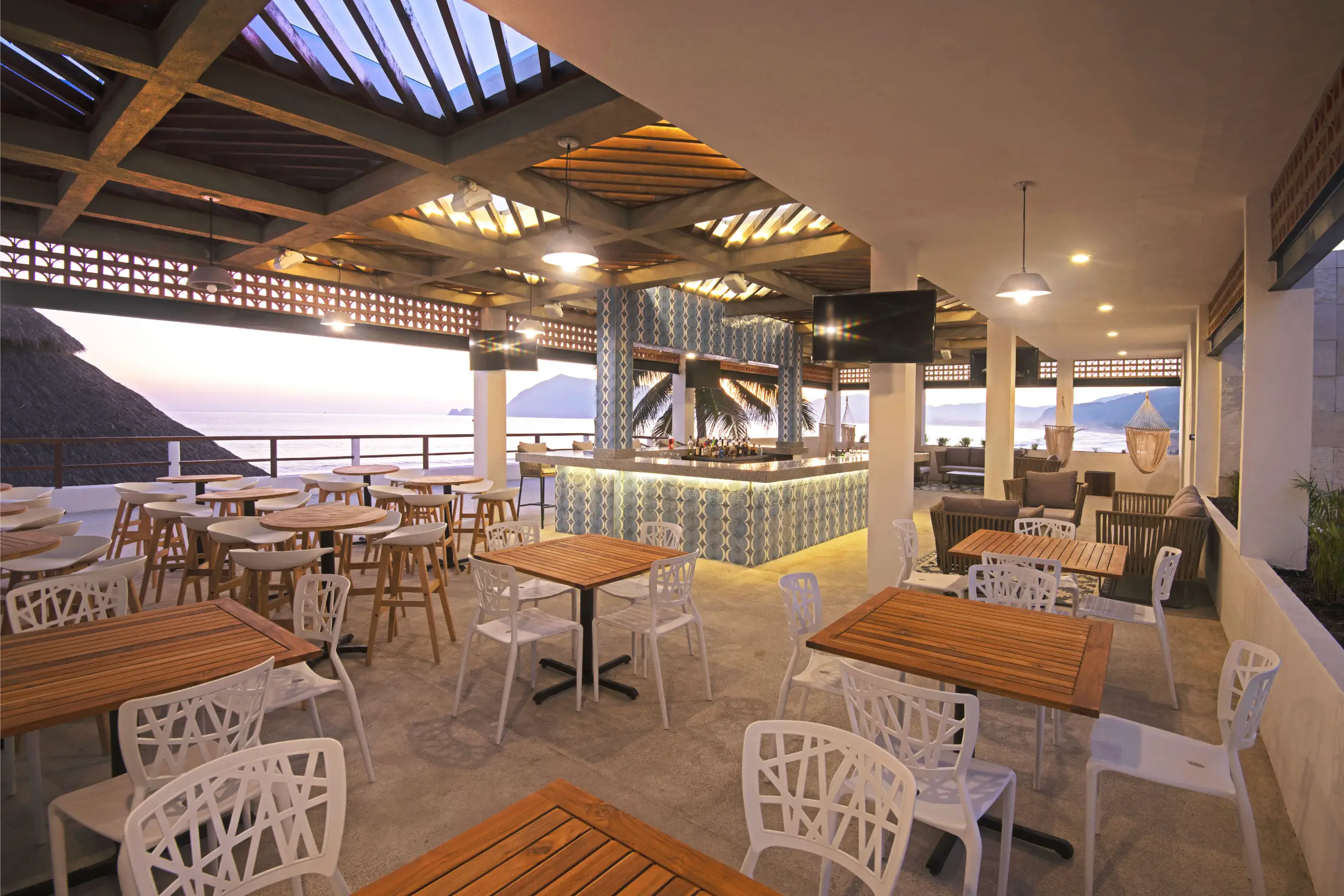 Wayuu bar and lounge