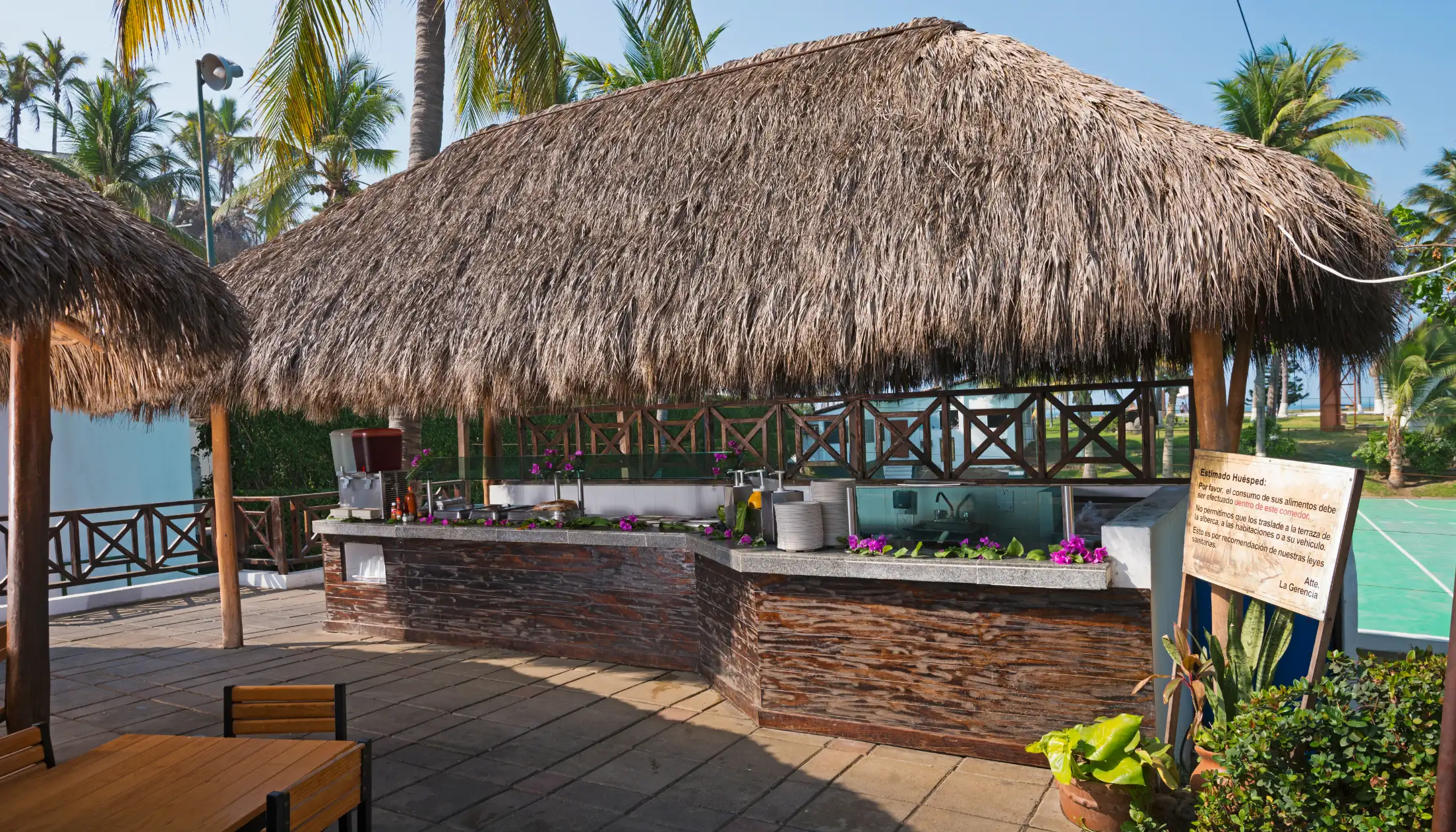 La Palapa snack station